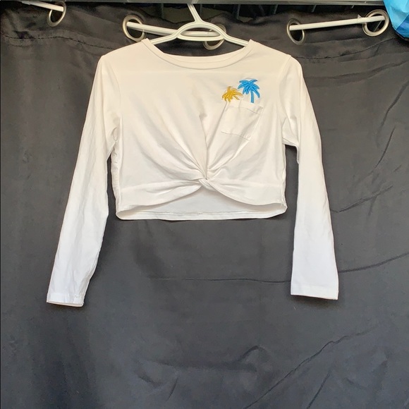 white crop top - Picture 1 of 2